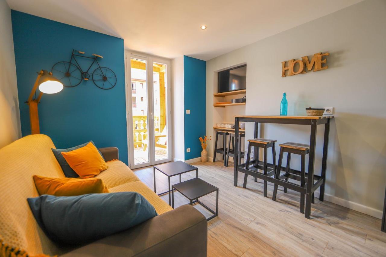 A L'Aventure ! Joli T2 Avec Balcon Centre Ville Annecy Ngoại thất bức ảnh