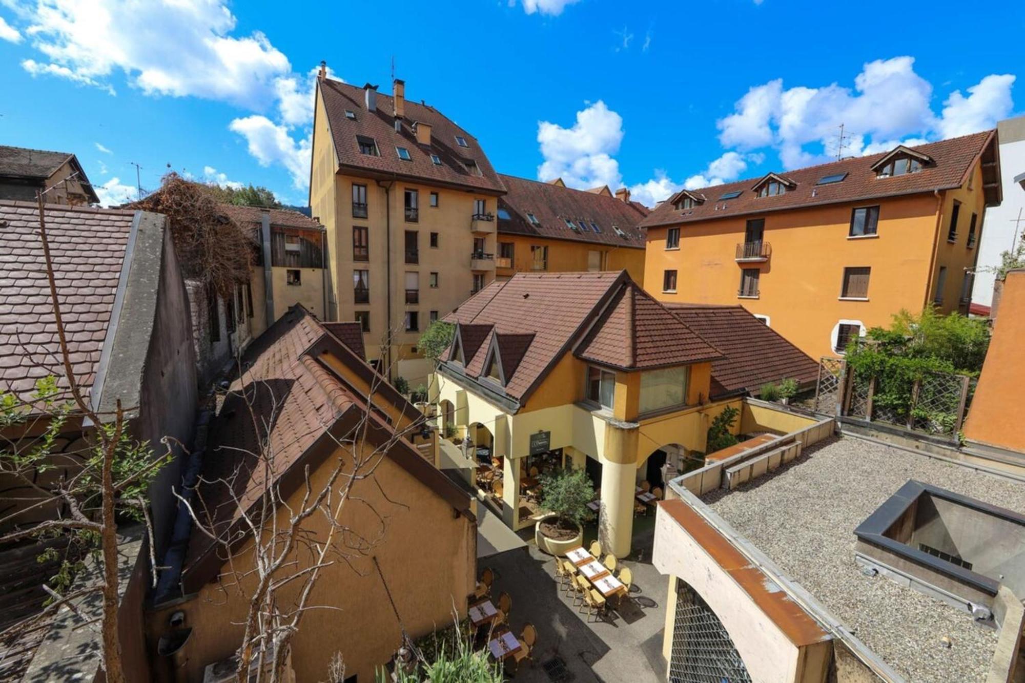 A L'Aventure ! Joli T2 Avec Balcon Centre Ville Annecy Ngoại thất bức ảnh