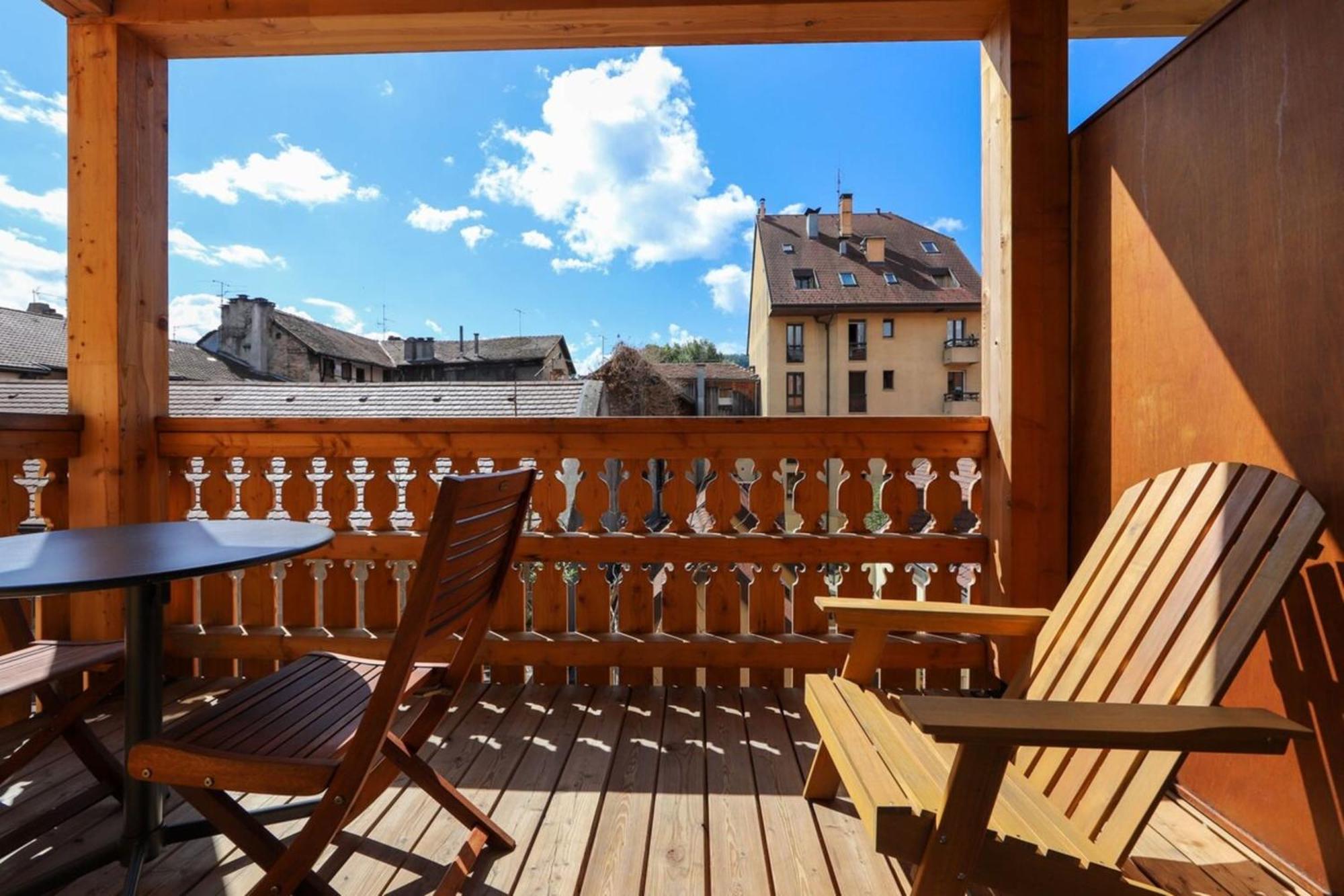 A L'Aventure ! Joli T2 Avec Balcon Centre Ville Annecy Ngoại thất bức ảnh